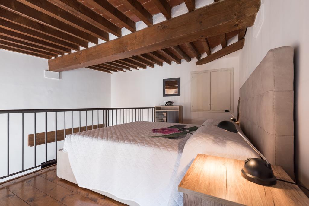 Firenze Rentals Suite Proconsolo Buitenkant foto